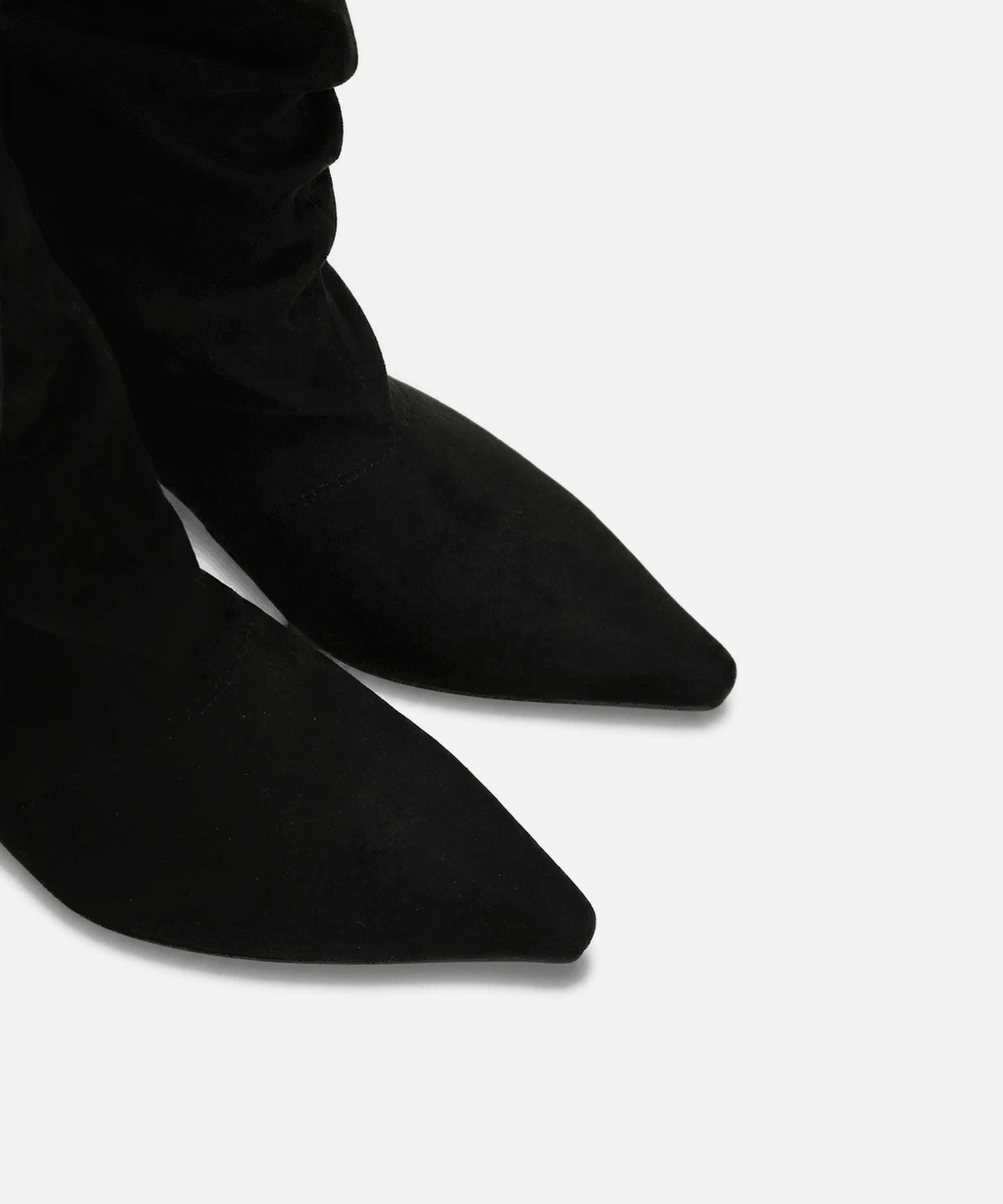 Bota tac&oacute;n kitten fruncida image number null